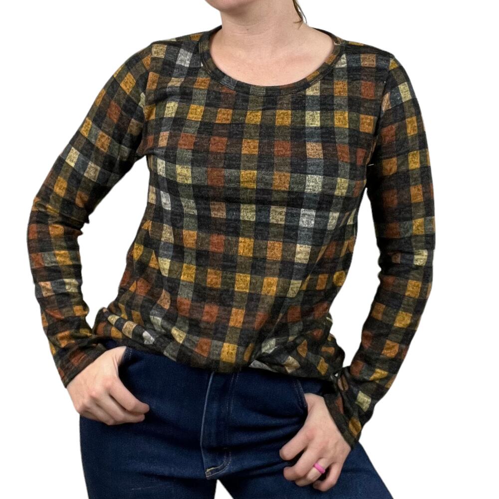 Miss 2 Day, boutique brand, plaid, long sleeve shirt size small